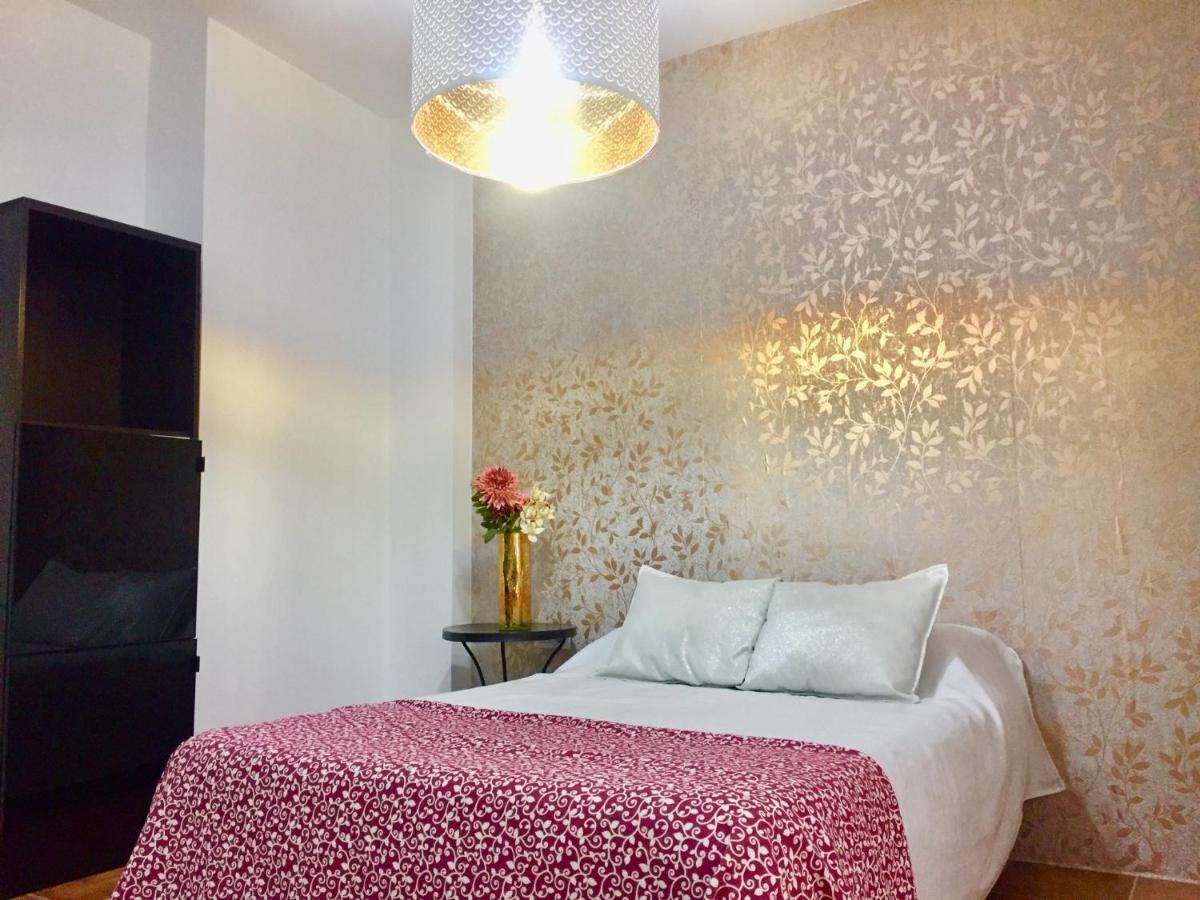 Estudio Economico Apartment